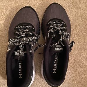 Women’s under armour sneakers